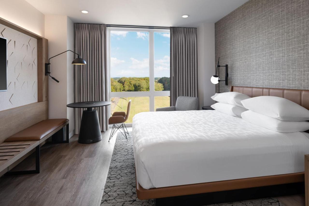 Sheraton Flowood The Refuge Hotel & Conference Center ภายนอก รูปภาพ