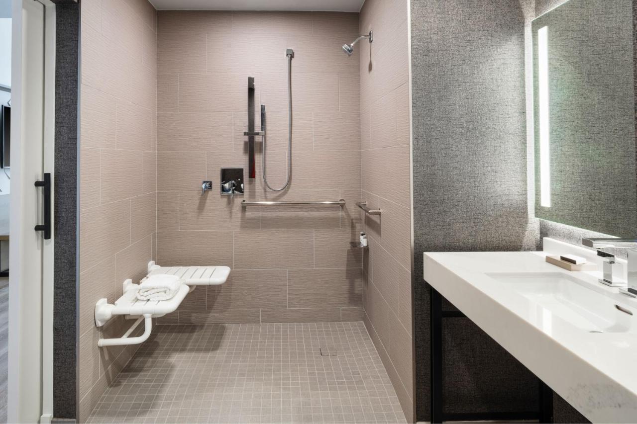 Sheraton Flowood The Refuge Hotel & Conference Center ภายนอก รูปภาพ